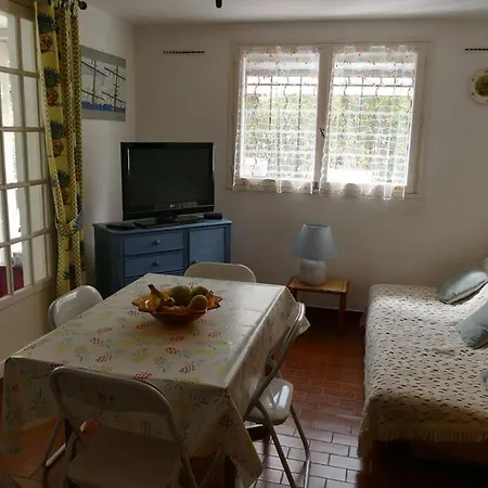 One-bedroom In With Swimming Pool 241 Apartmán Agde
